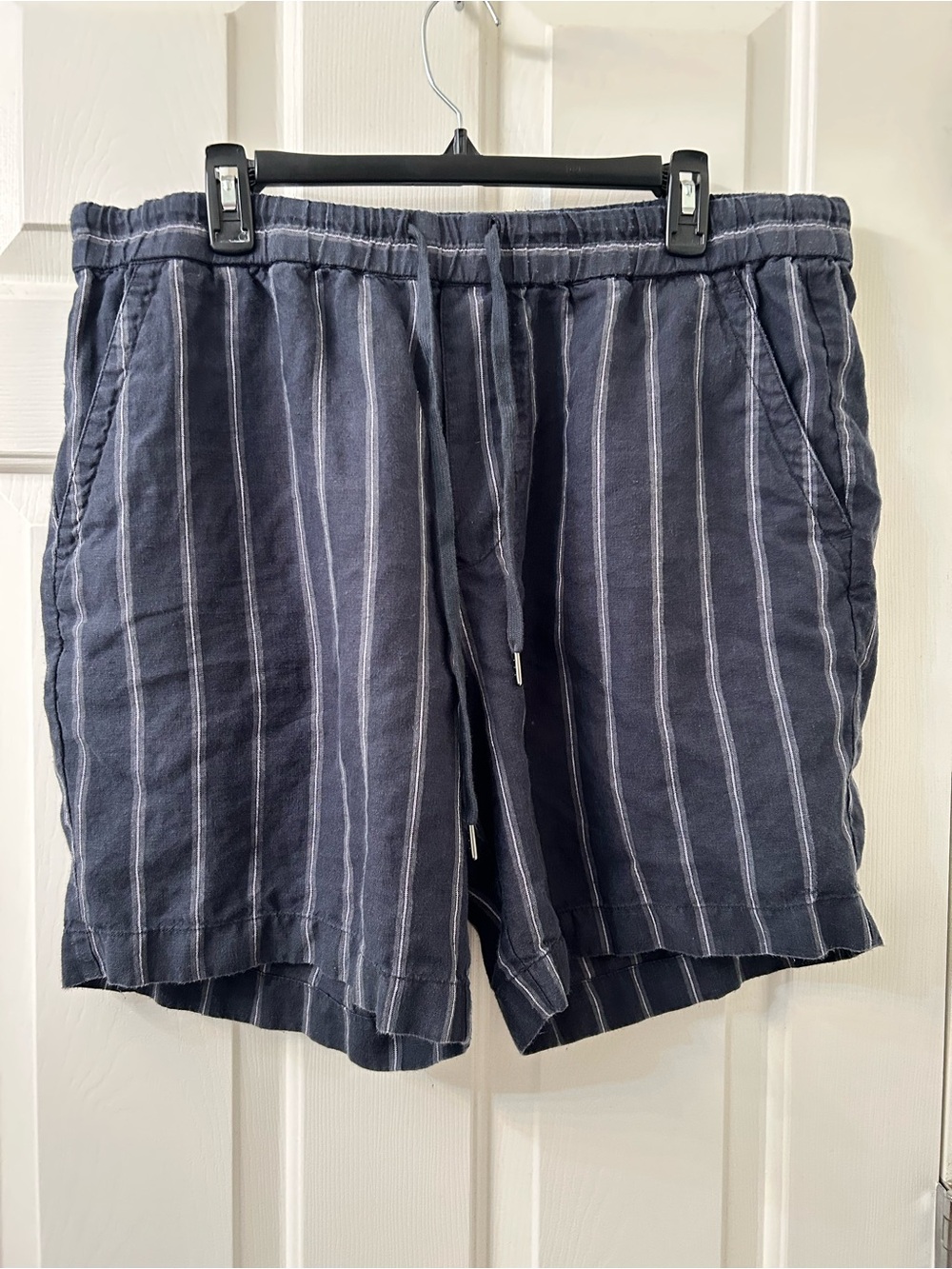 Vince Navy Blue Pinstripe Drawstring Athletic Shorts 100% Hemp